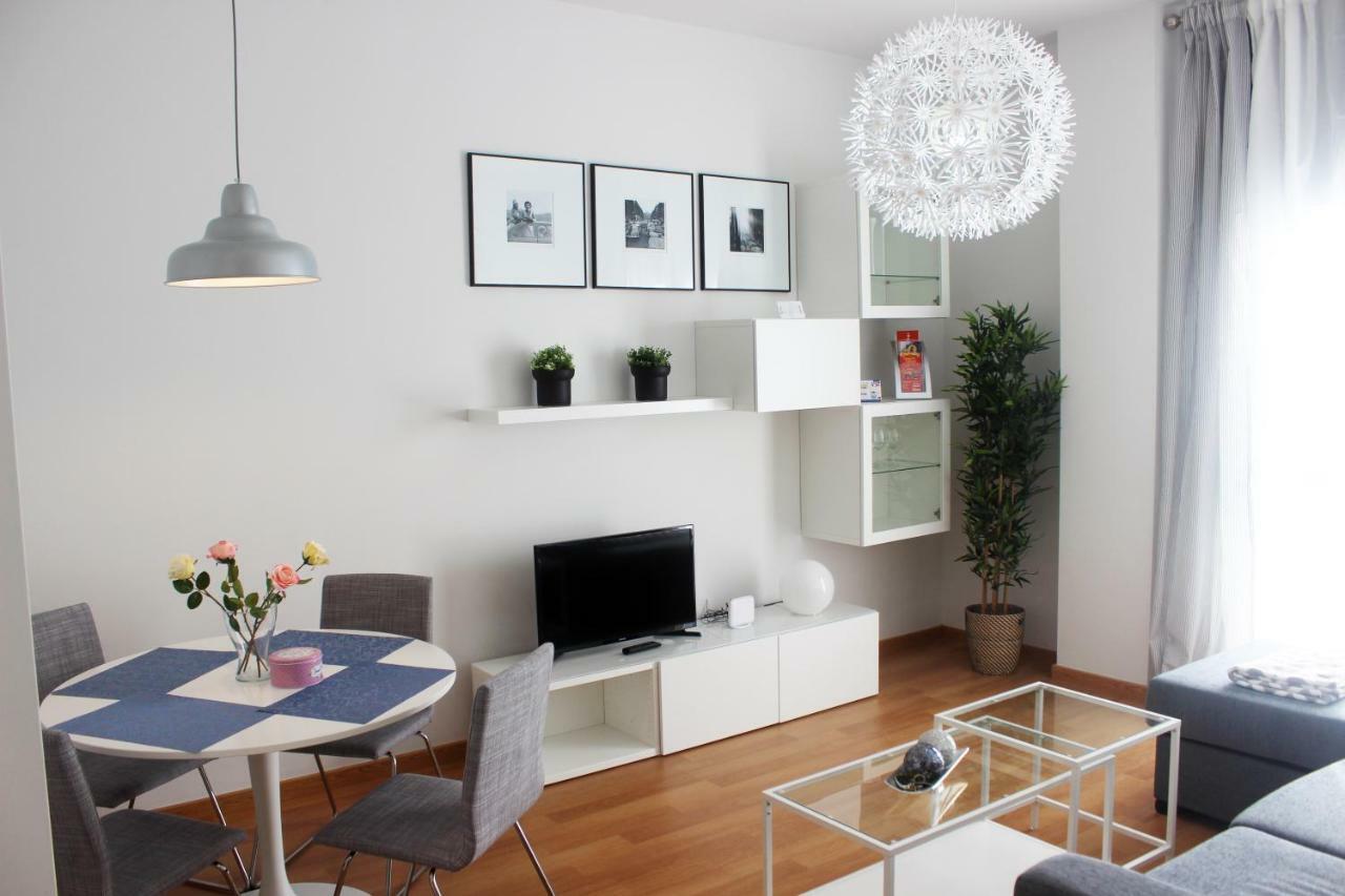 Apartment Jinetes 16, Pool, Historic Center, Free Parking, Quite Neighborhood, Ce Málaga